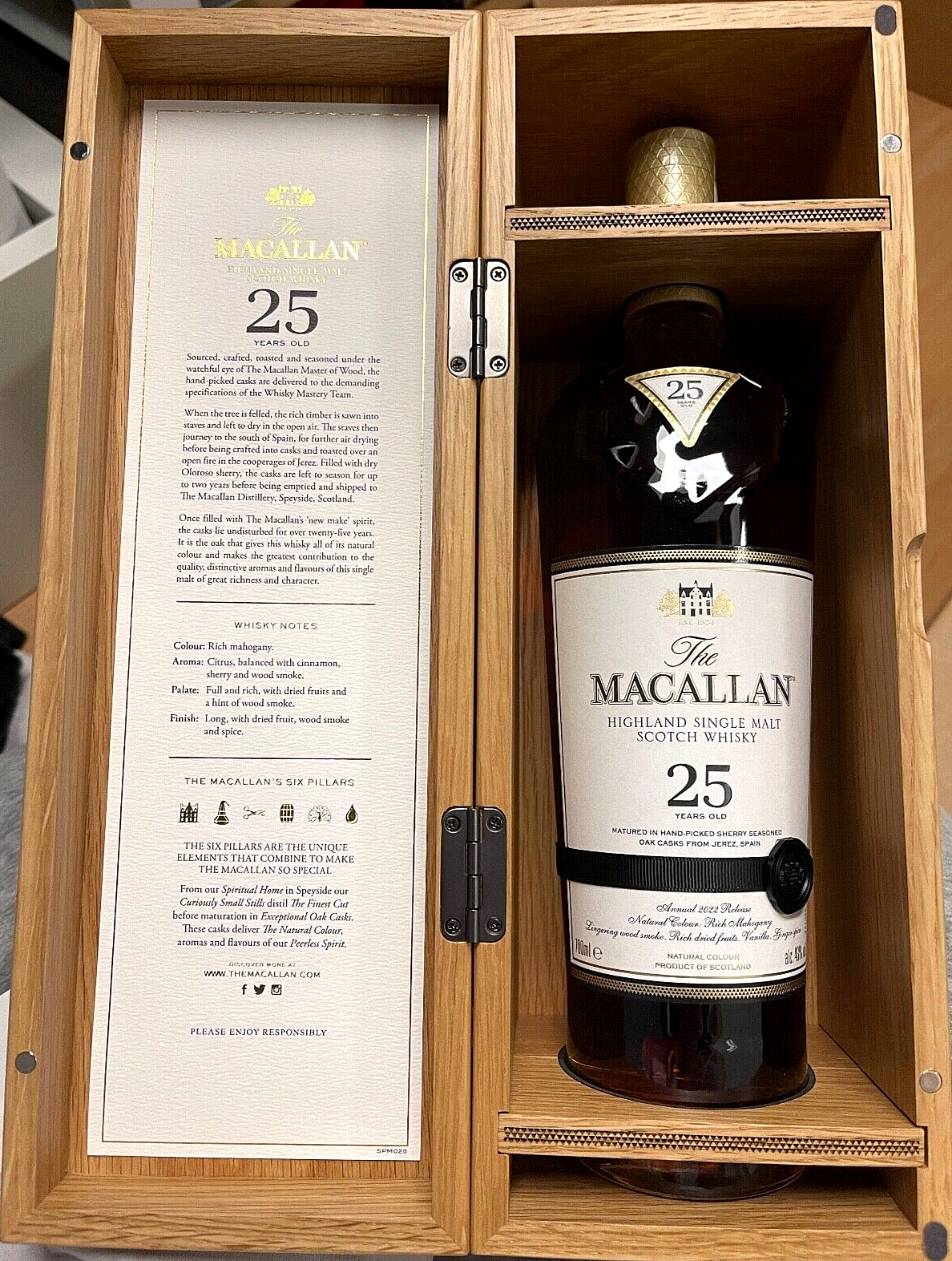 Macallan 25 Jahre Sherry Oak Release 2022 0,7 Liter 43 % Vol.