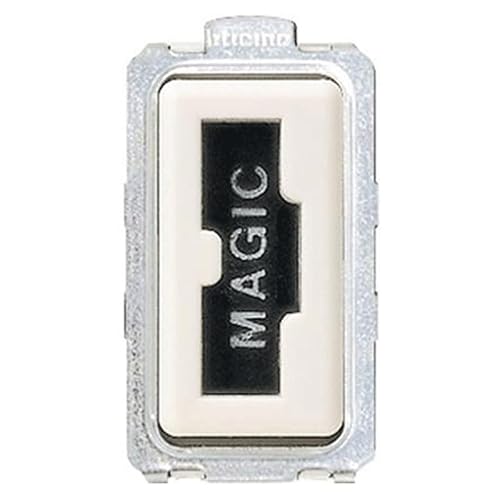 Bticino 5100 Magic-Prise 2P+T 10 A Réversible