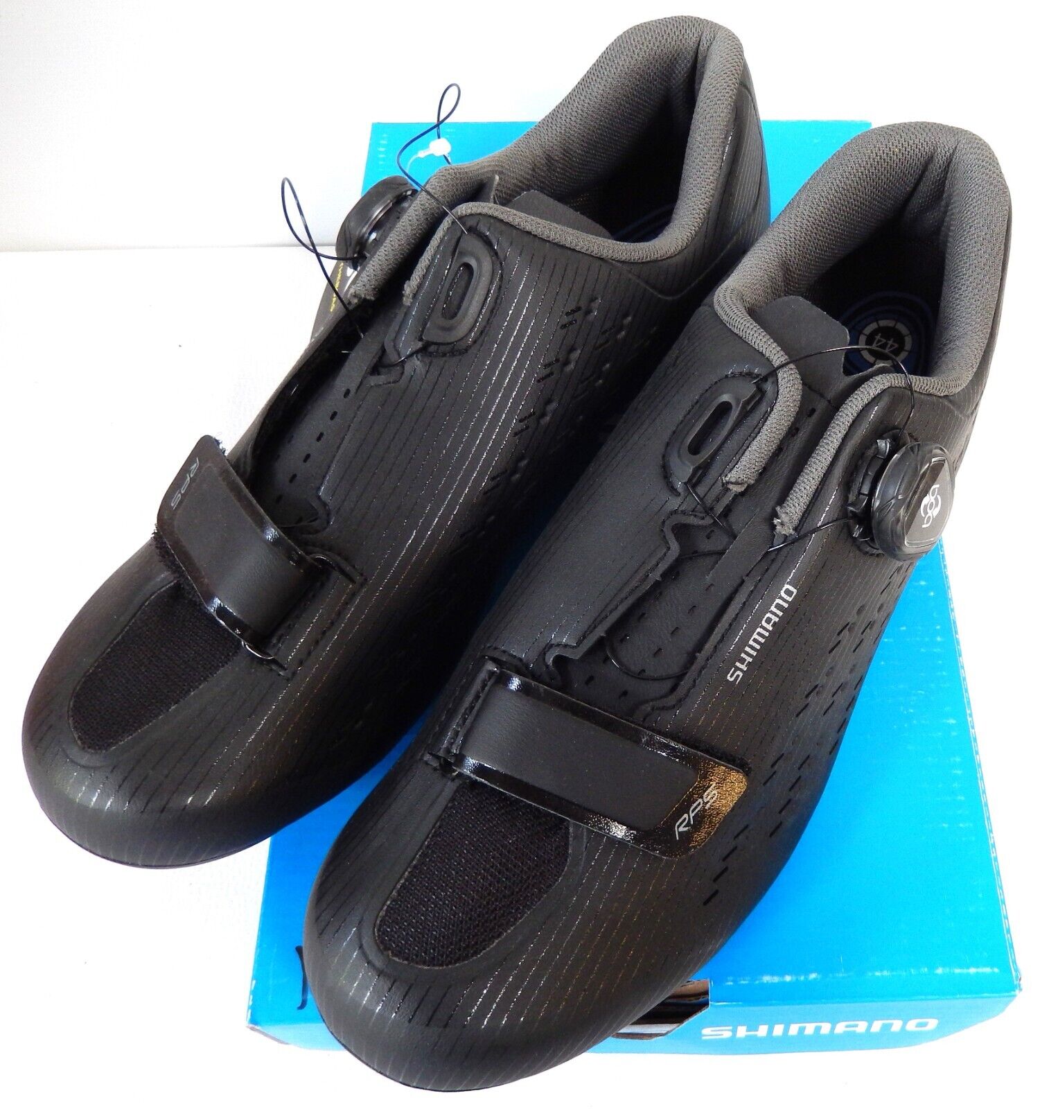 PAIRE DE CHAUSSURES SHIMANO SH-RP 5 RP 501 NOIRE SEMELLE CARBON  P.44 NEUVE