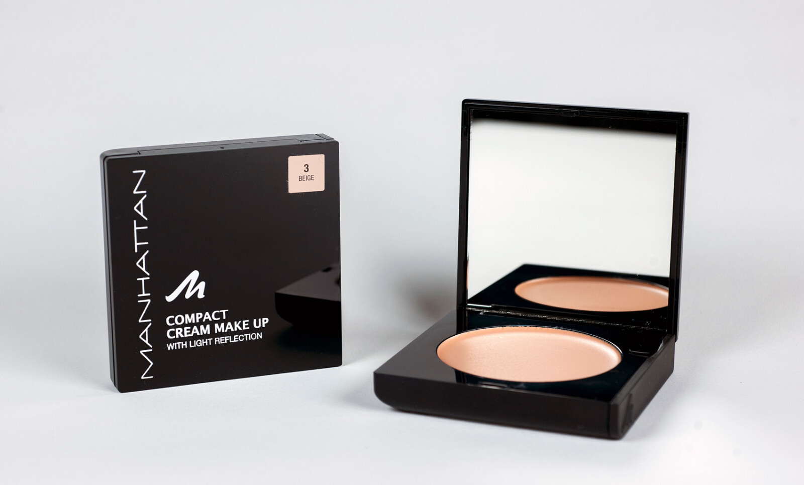 "Manhattan" Compact Cream Make-up - Nr. 3 beige