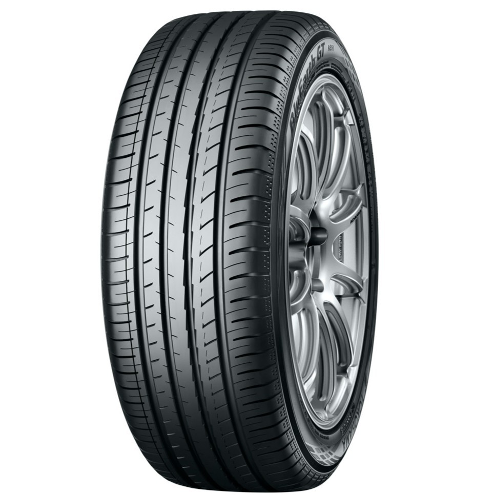 Yokohama BLUEARTH-GT AE51 XL 225/45 R18 95W PKW Sommerreifen Reifen BMW: 3 Touring, 3 Limousine, 4 Gran Coupe, AUDI: A4 B8 Avant, A4 B9 Avant R4586