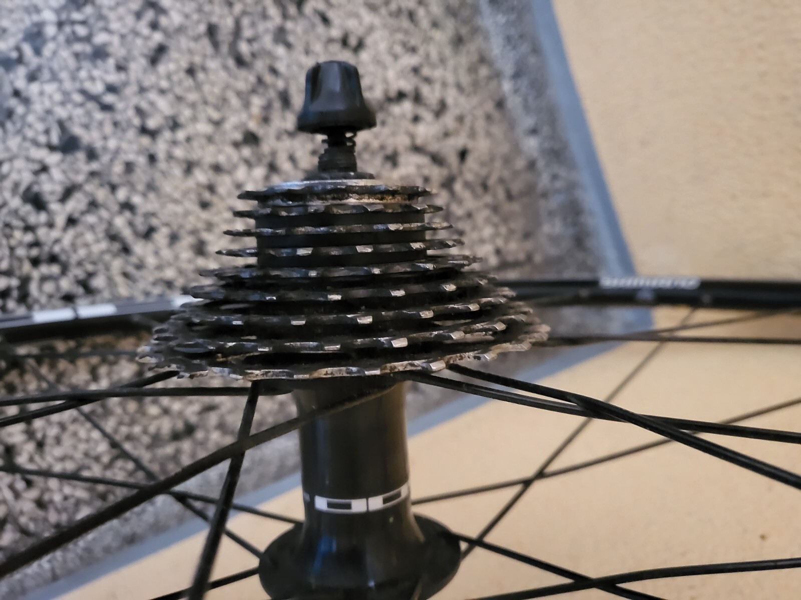 Shimano Wh-R501 28 Zoll Laufradsatz - Schwarz