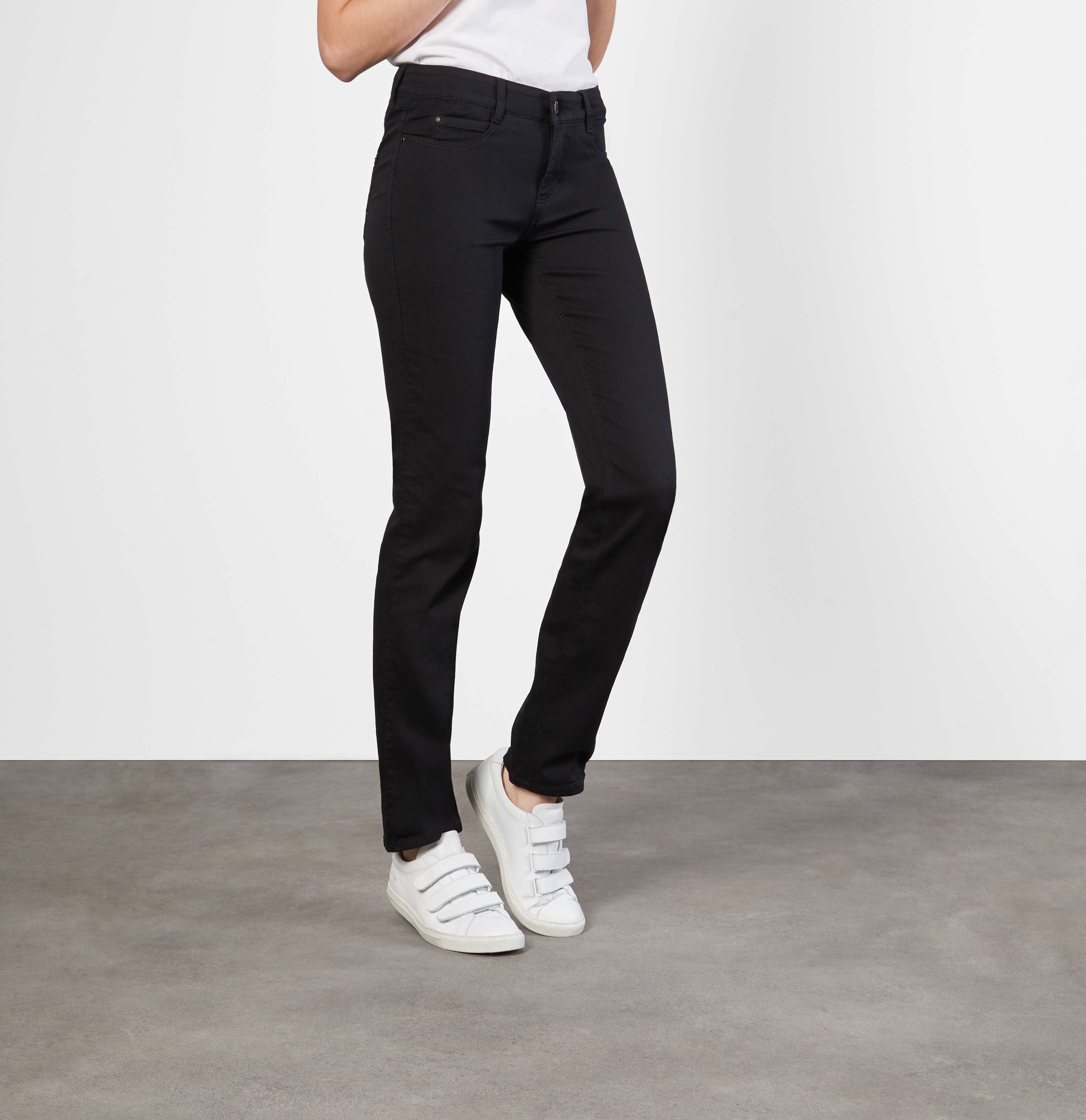 Mac Jeans "Dream" Damen black-black, Gr. 36-32, Cotton, Straight Fit mit Shaping Effekt Feminin, komfortabel und nachhaltig in Hyperstretch Denim