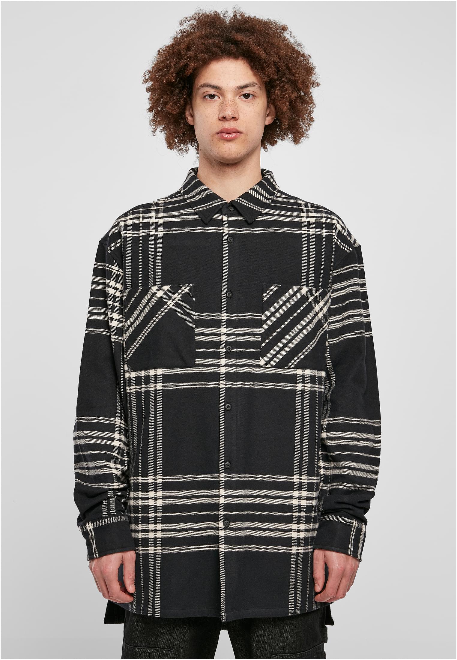 Langarmhemd URBAN CLASSICS "Herren Long Oversized Checked Summit Shirt" Gr. XL, US-Größen, schwarz Herren Hemden Langarm