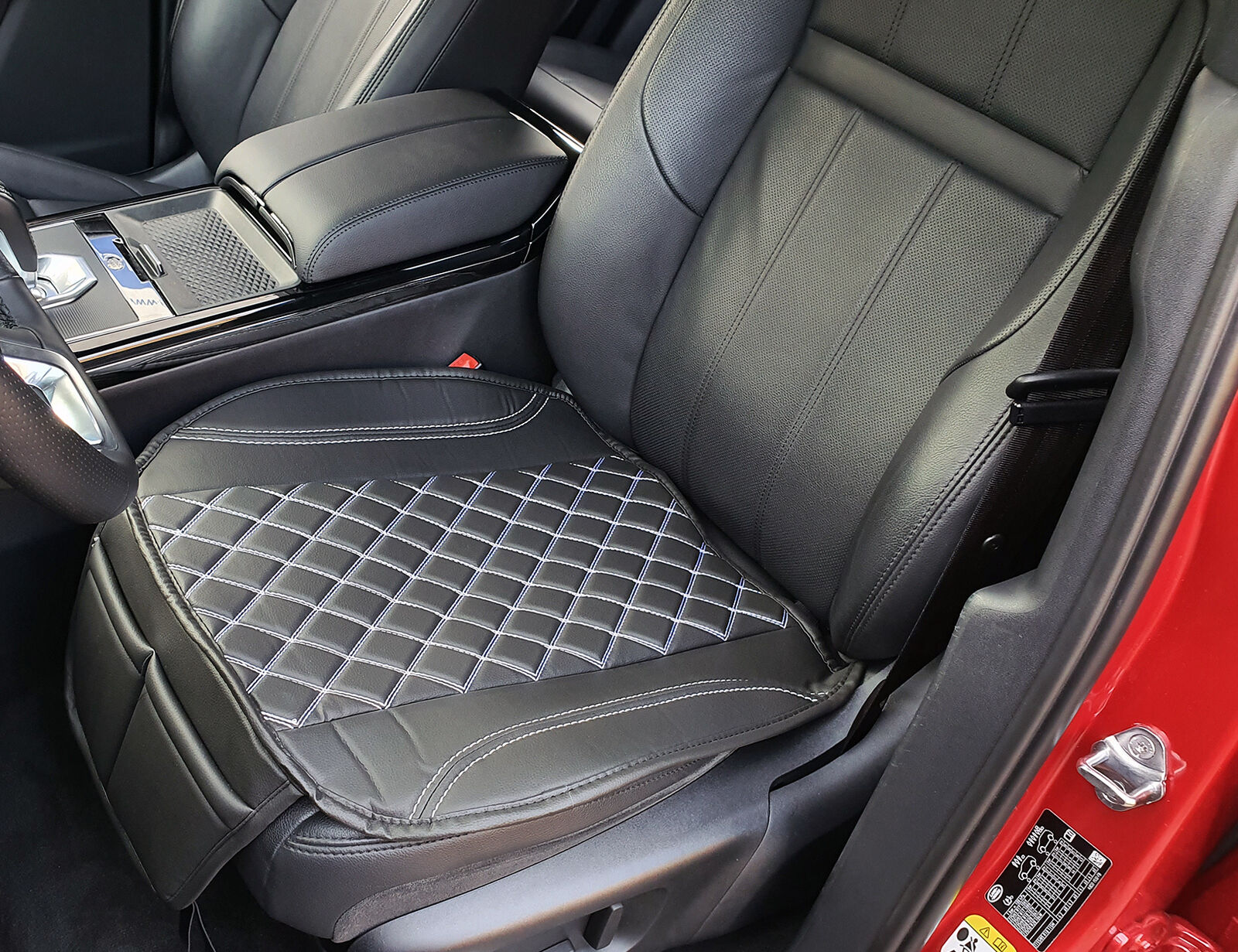 Sitzauflage Schwarz Kunstleder passend für Audi A8 4N OT408