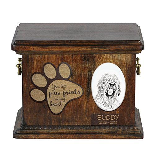 Art-Dog Custom Dog Memorial Urne - Handgefertigtes Bronzeportrait Auf Birkensockel Mit Personalisiertem Keramikteller - Elegante Hundeeinäscherungsbox