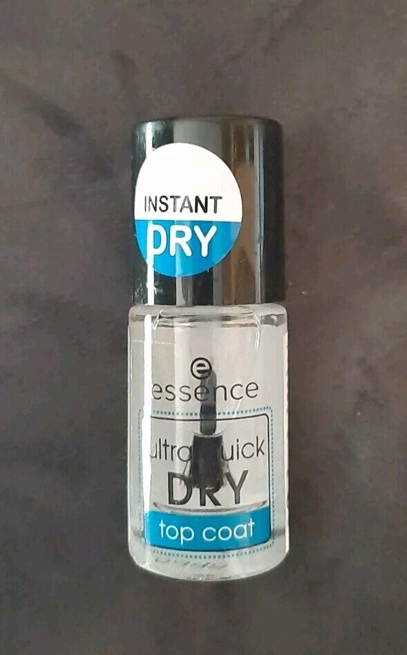 Essence  "Ultra Quick Dry"  Top Coat  Überlack  Instant Dry  8 ml  Vegan  Neu!